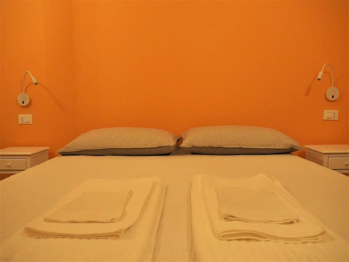 Agriturismo Lecolombare ノガローレ・ロッカ 0*,  イタリア