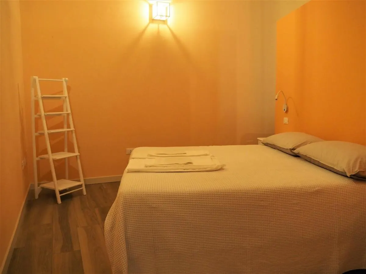 Agriturismo Lecolombare ノガローレ・ロッカ